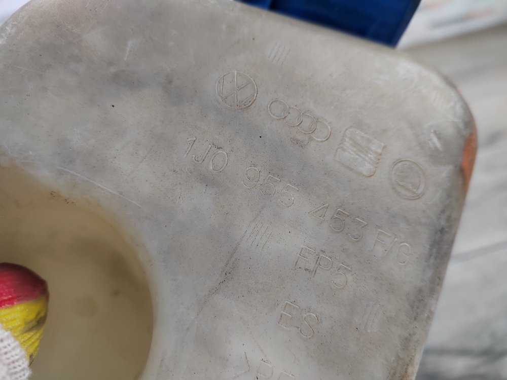 Бачок омывателя, 600 рублей, Москва