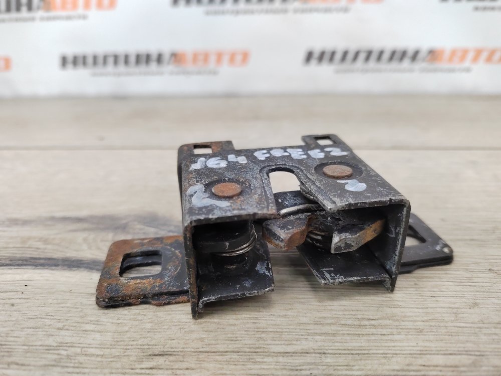 Замок капота, 800 рублей, Москва