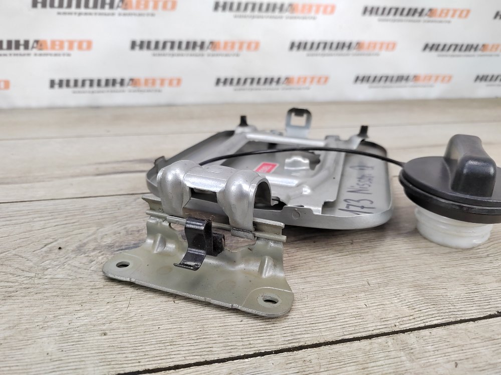 Лючок топливного бака, 1000 рублей, Москва