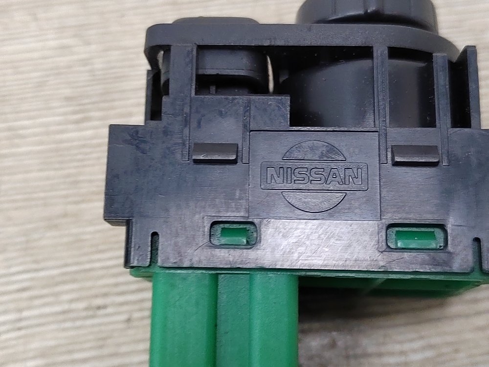 Блок управления зеркалами, 400 рублей, Москва