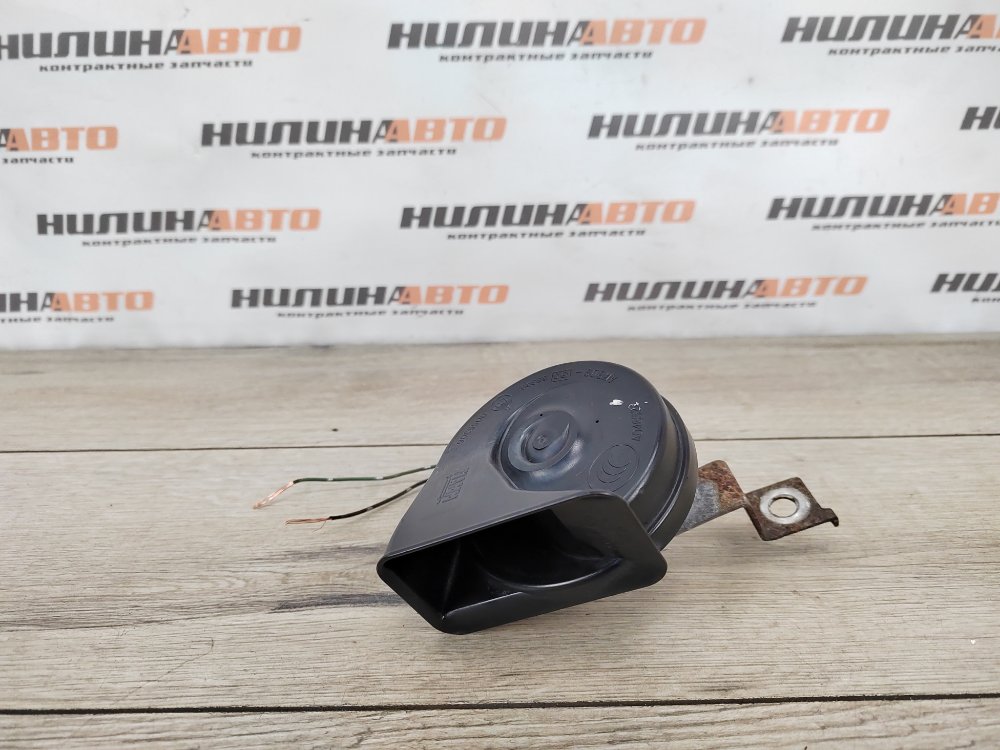 Звуковой сигнал, 700 рублей, Москва