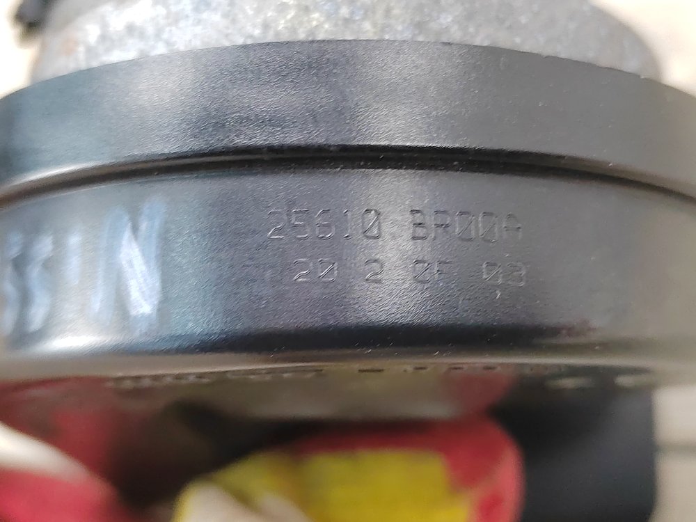 Звуковой сигнал, 700 рублей, Москва