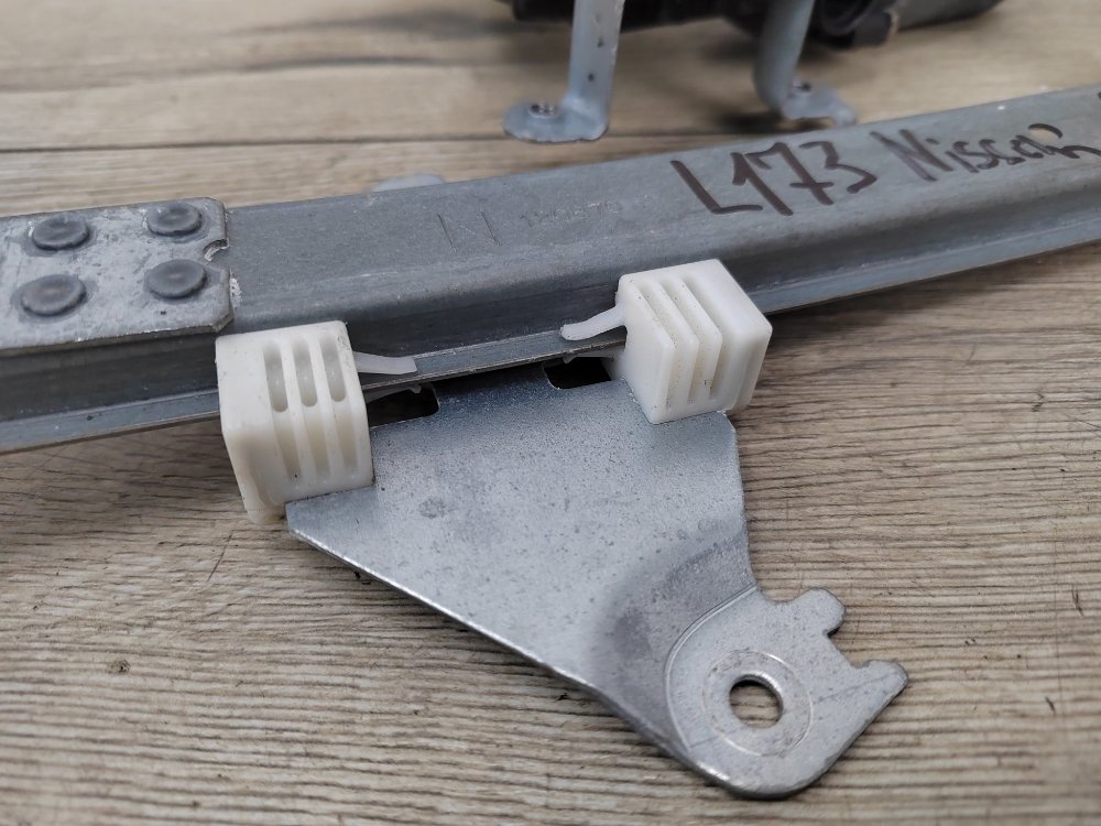 Стеклоподъемник, 900 рублей, Москва