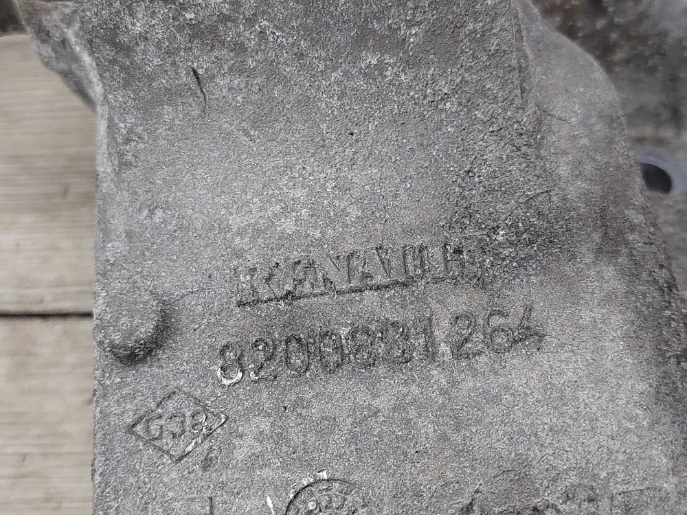 Кронштейн генератора, 1000 рублей, Москва