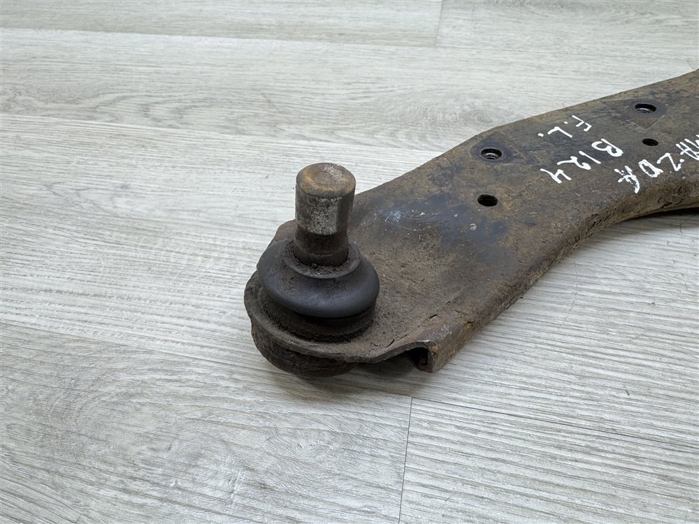 Рычаг передний нижний, 1500 рублей, Севастополь