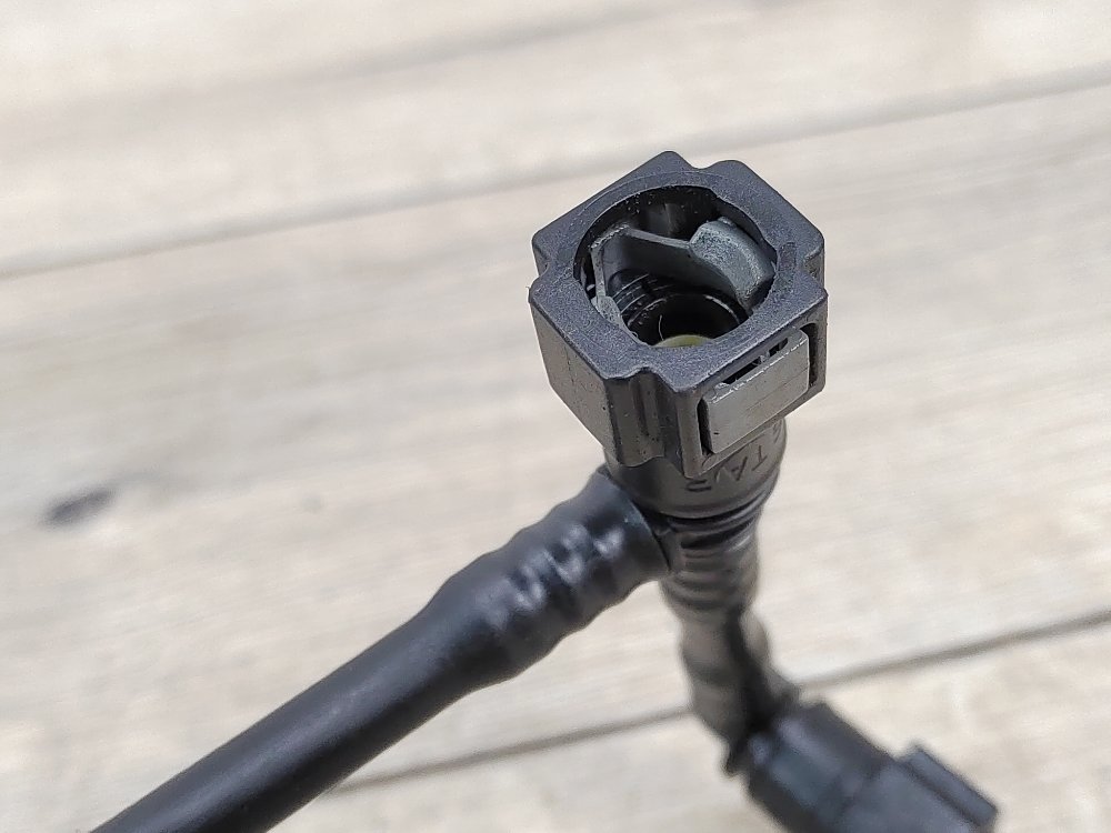 Трубка топливная, 1500 рублей, Москва