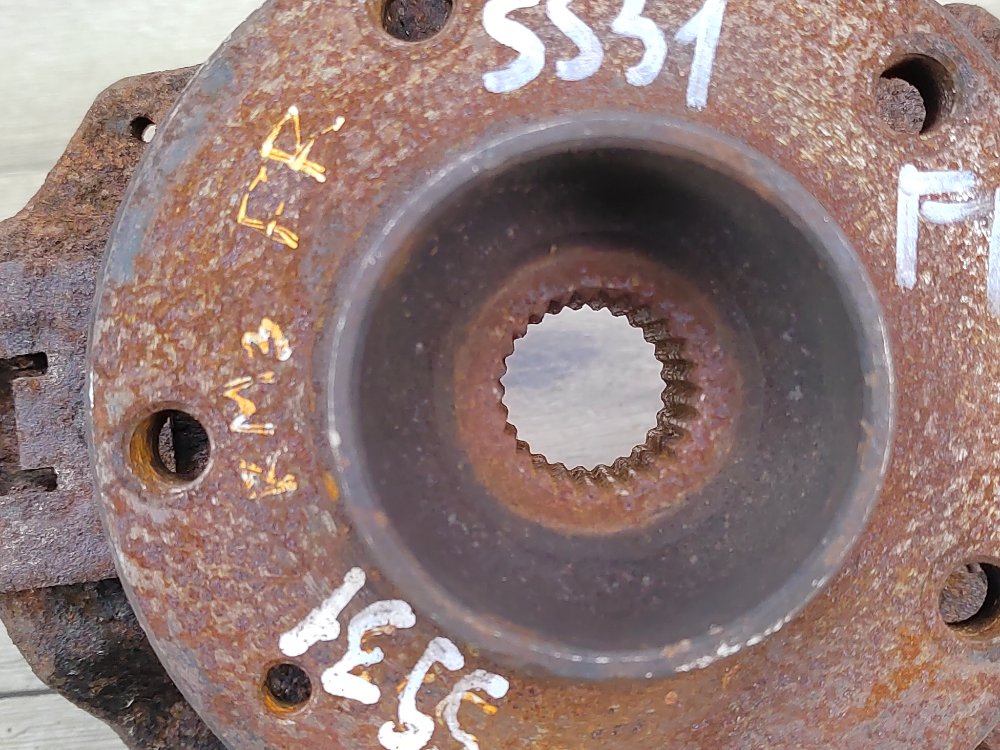 Кулак поворотный, 900 рублей, Москва