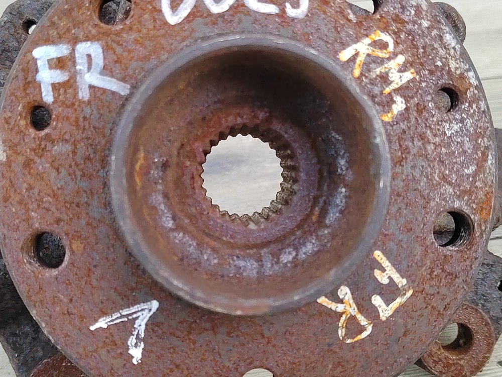 Кулак поворотный, 900 рублей, Москва