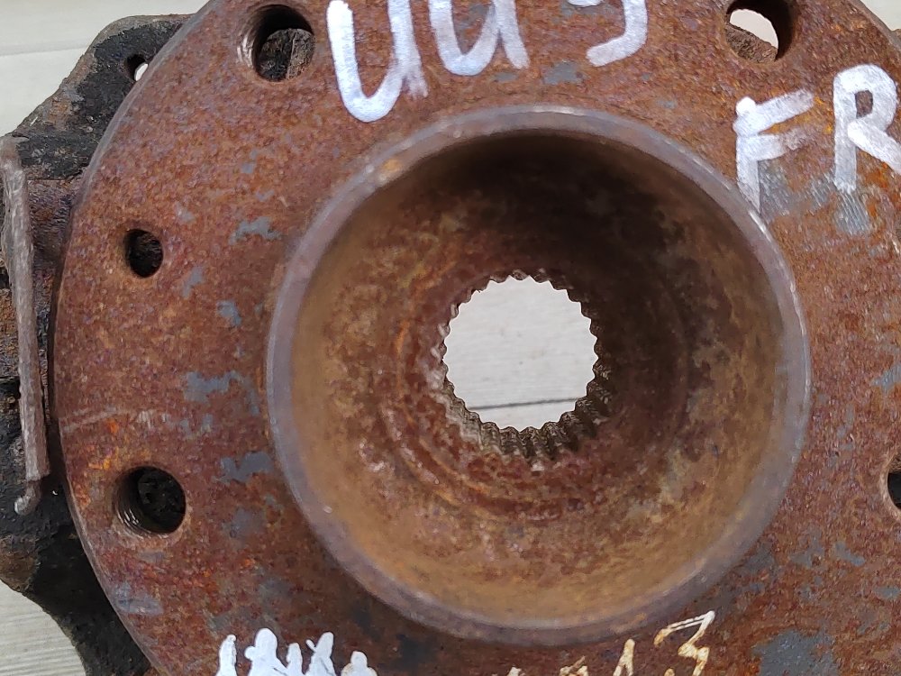 Кулак поворотный, 900 рублей, Москва