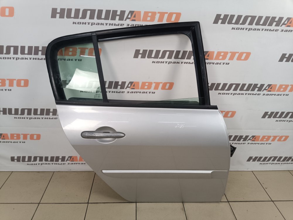 Дверь, 3000 рублей, Москва