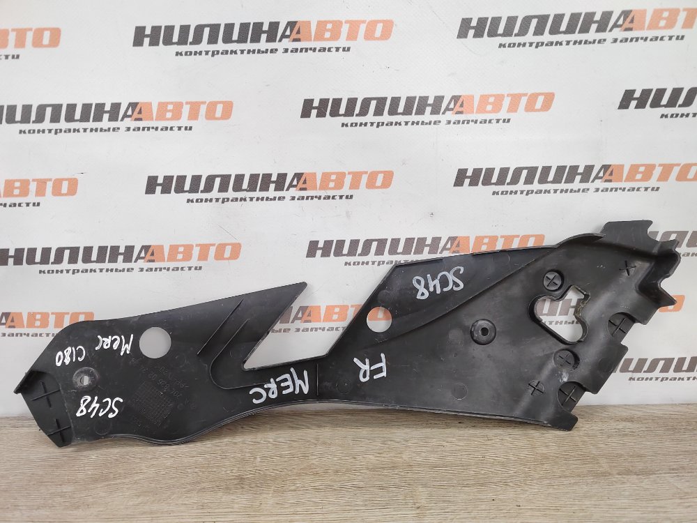 Накладка фары, 1000 рублей, Москва