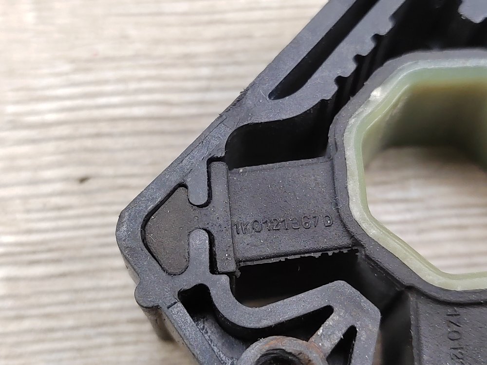 Крепление радиатора, 250 рублей, Москва