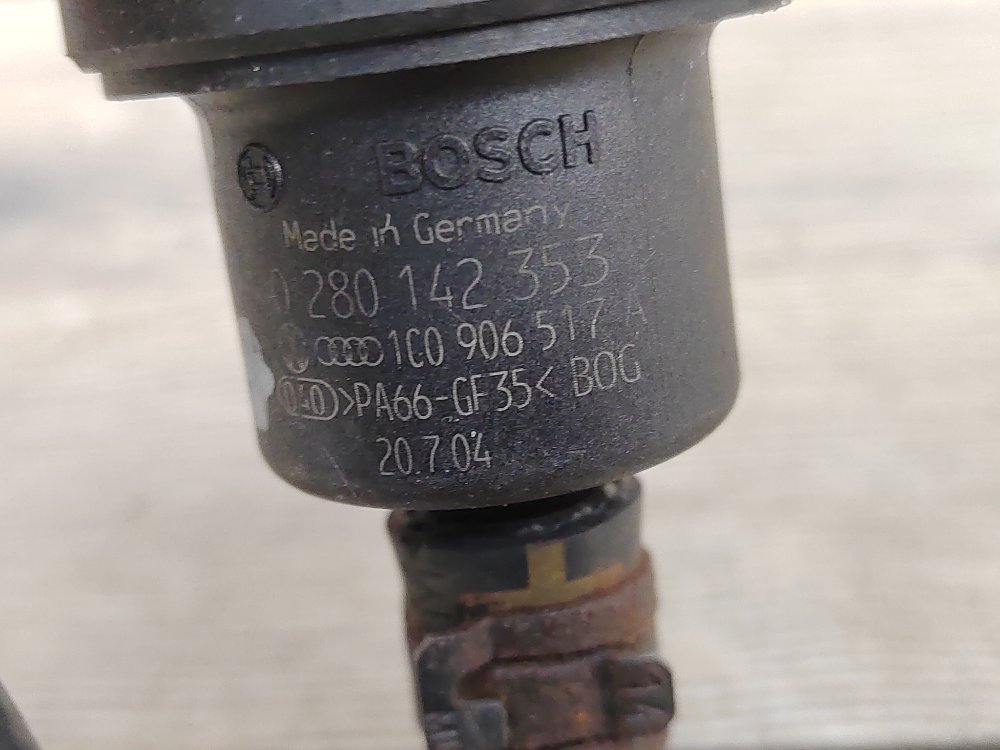 Клапан вентиляции топливного бака, 1000 рублей, Москва