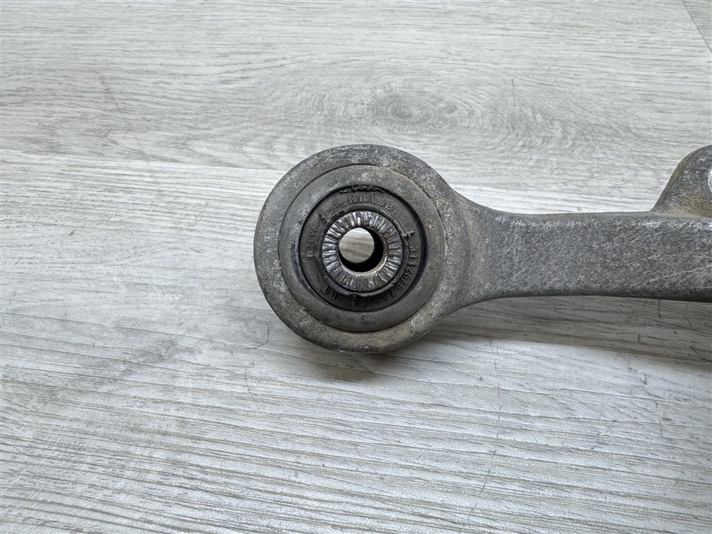 Рычаг передний нижний, 2500 рублей, Севастополь