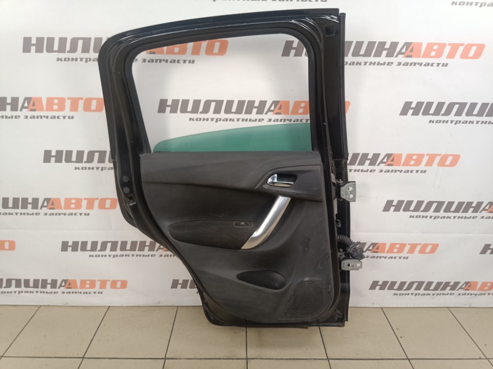 Дверь, 4000 рублей, Москва