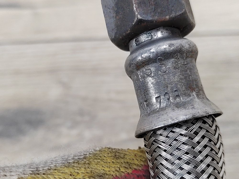 Трубка масляная, 1000 рублей, Москва