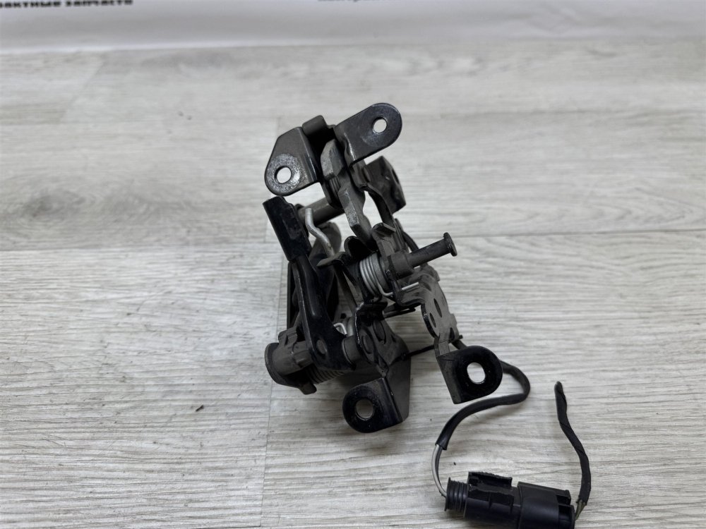 Замок капота, 1400 рублей, Севастополь