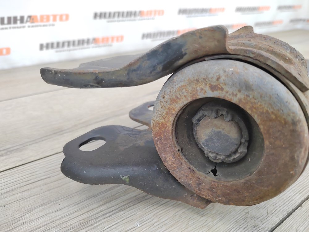 Рычаг передний нижний, 2000 рублей, Москва