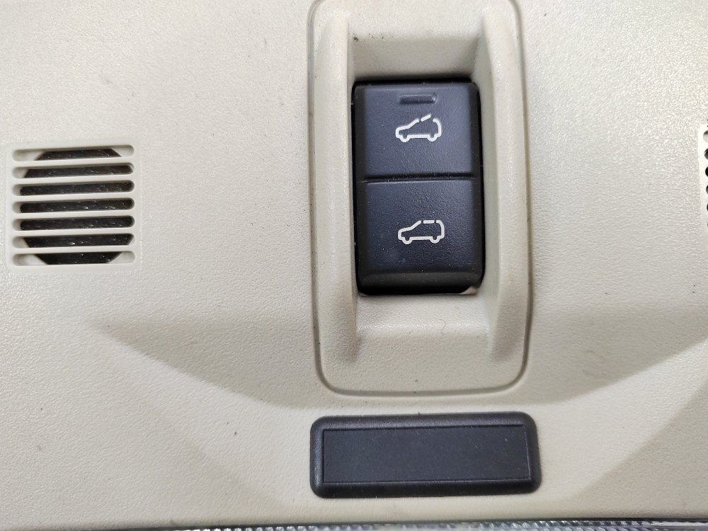 Плафон салона, 1200 рублей, Москва