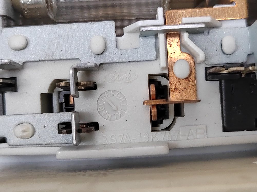 Плафон салона, 1200 рублей, Москва