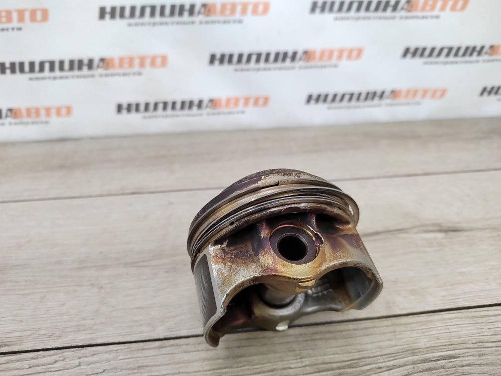 Поршень двигателя, 1000 рублей, Москва