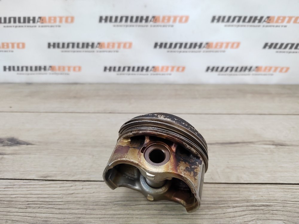 Поршень двигателя, 1000 рублей, Москва