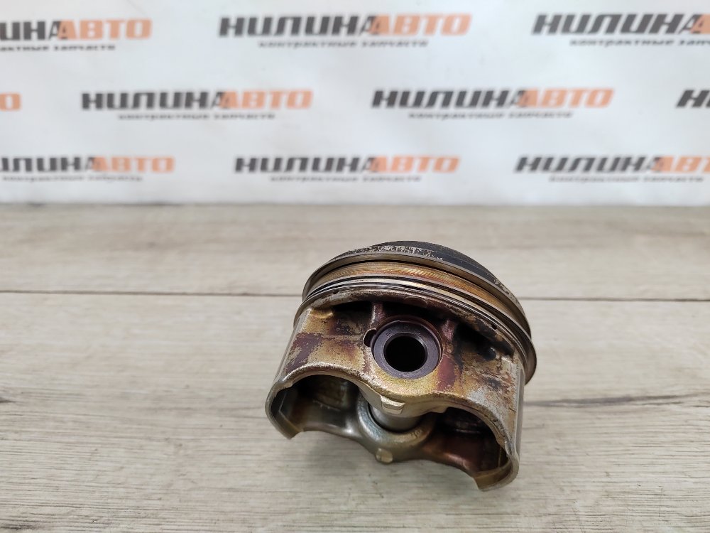 Поршень двигателя, 1000 рублей, Москва