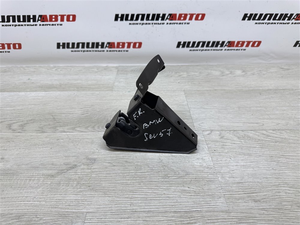 Замок капота, 500 рублей, Севастополь