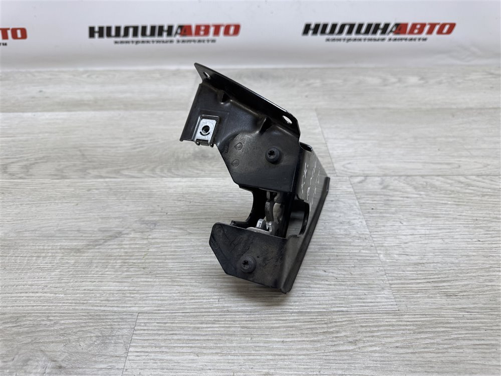 Замок капота, 500 рублей, Севастополь