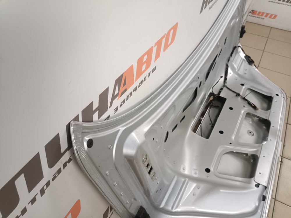 Крышка багажника, 2400 рублей, Москва