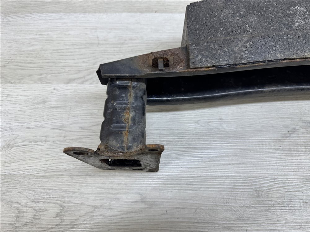 Усилитель бампера, 2500 рублей, Севастополь