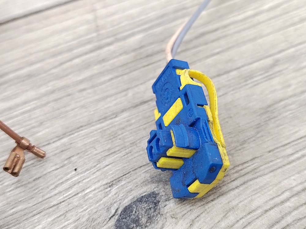 Проводка рулевого колеса, 500 рублей, Москва