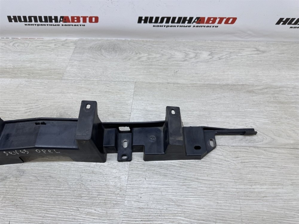 Кронштейн бампера центральный, 4000 рублей, Севастополь