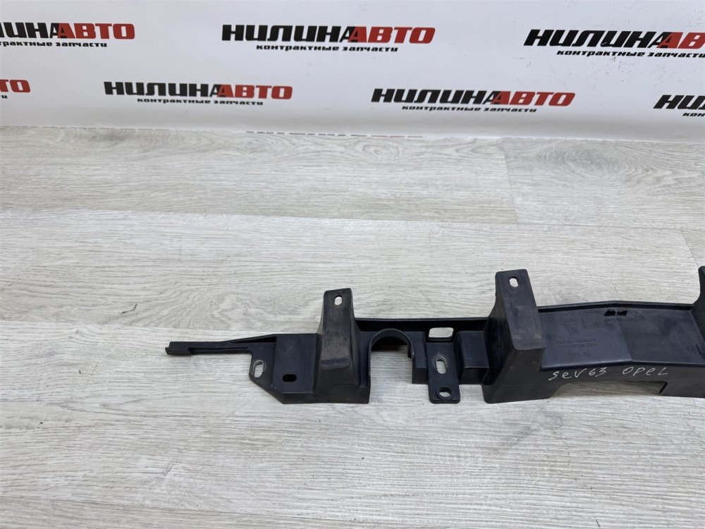 Кронштейн бампера центральный, 4000 рублей, Севастополь