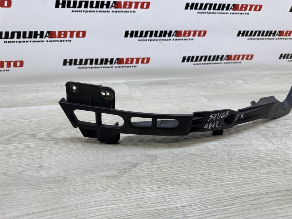 Кронштейн бампера, 2000 рублей, Севастополь