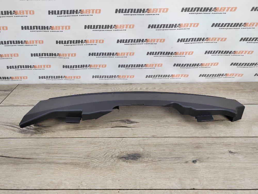 Накладка замка капота, 1400 рублей, Москва