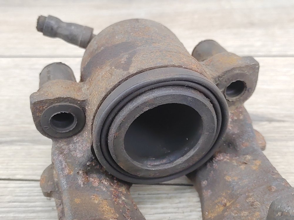 Суппорт тормозной, 700 рублей, Москва