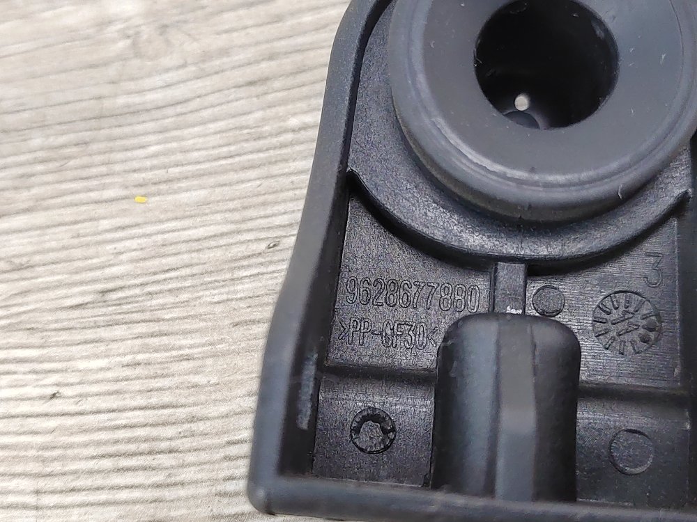 Крепление радиатора, 700 рублей, Москва