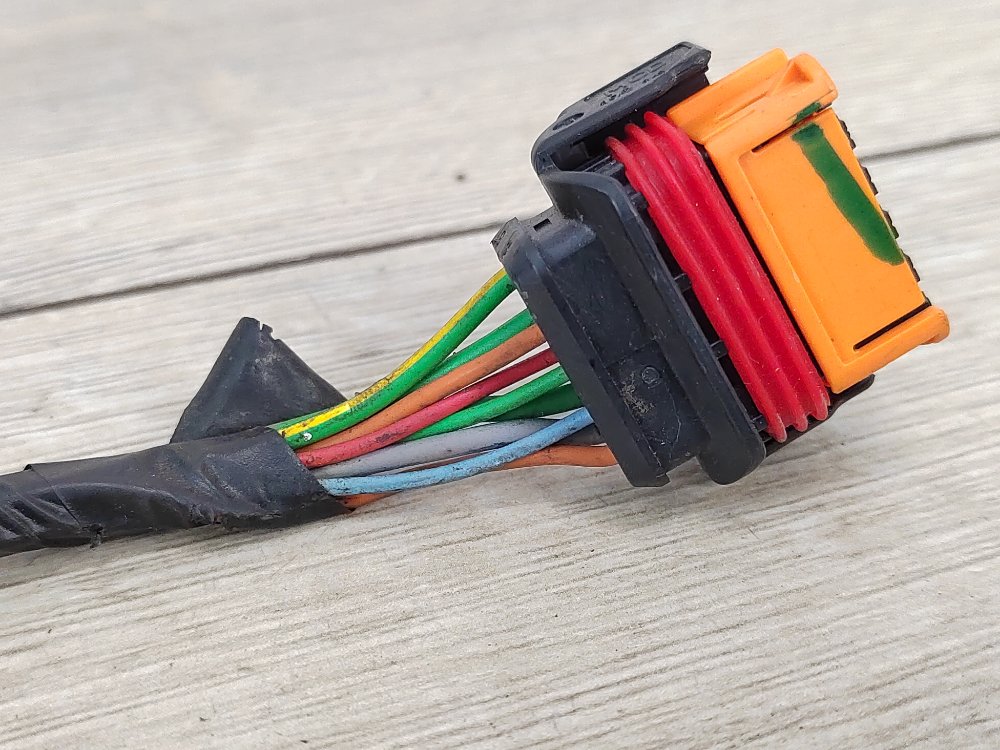 Фишка фары, 1300 рублей, Москва