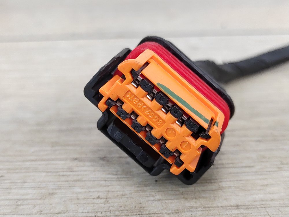 Фишка фары, 1300 рублей, Москва