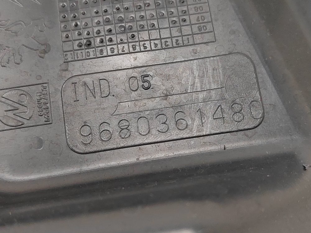 Дефлектор радиатора, 400 рублей, Москва