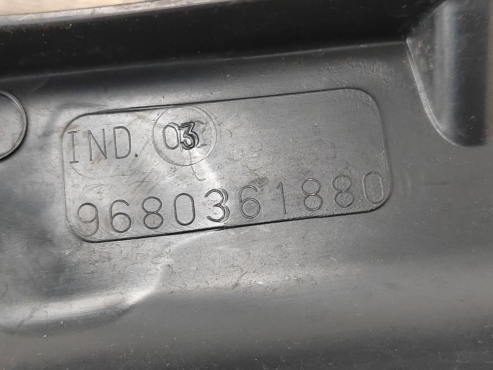 Дефлектор радиатора, 400 рублей, Москва