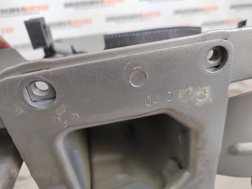 Лонжерон, 1300 рублей, Москва