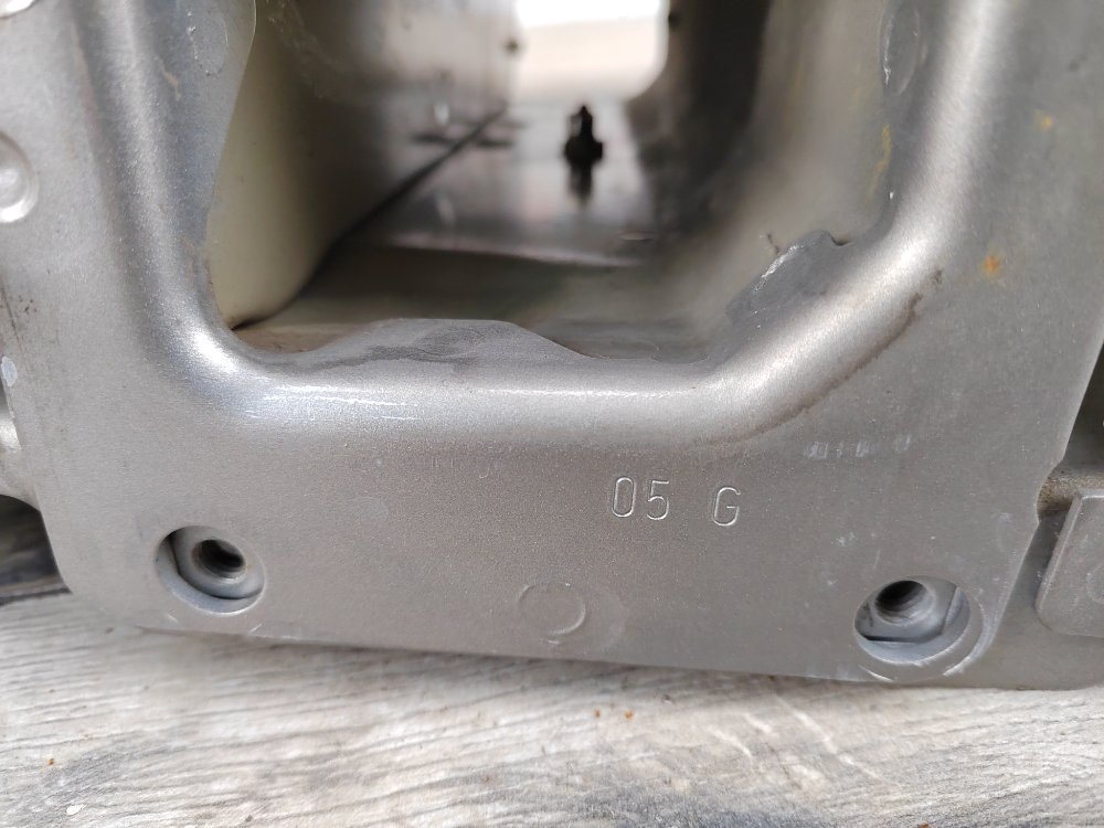 Лонжерон, 1300 рублей, Москва