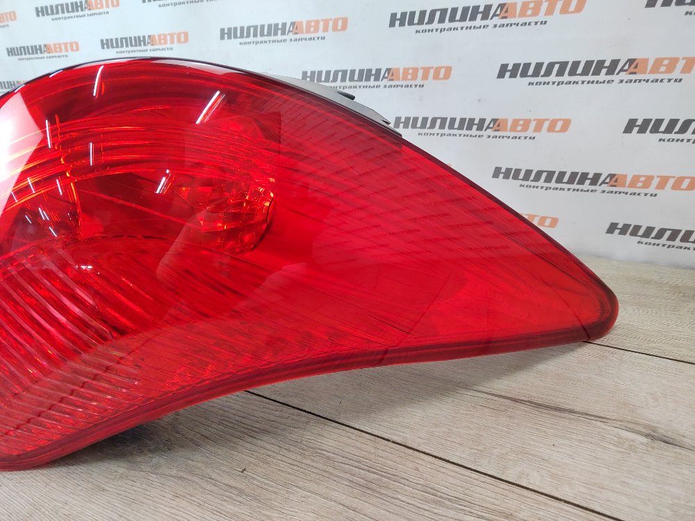 Фонарь в крыло, 6000 рублей, Москва