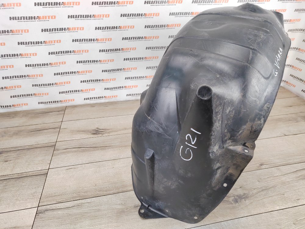 Подкрылок, 500 рублей, Москва