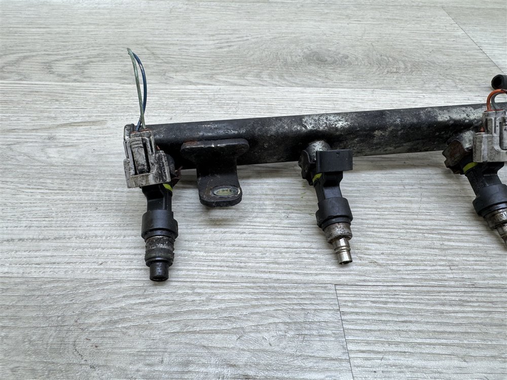 Рампа топливная, 2000 рублей, Севастополь