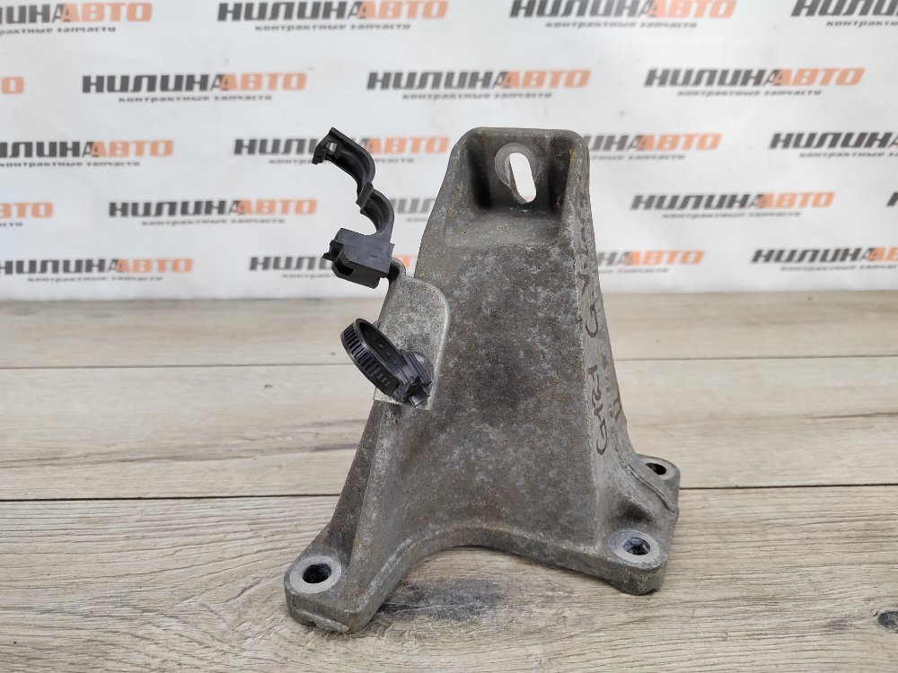 Кронштейн двигателя, 500 рублей, Москва