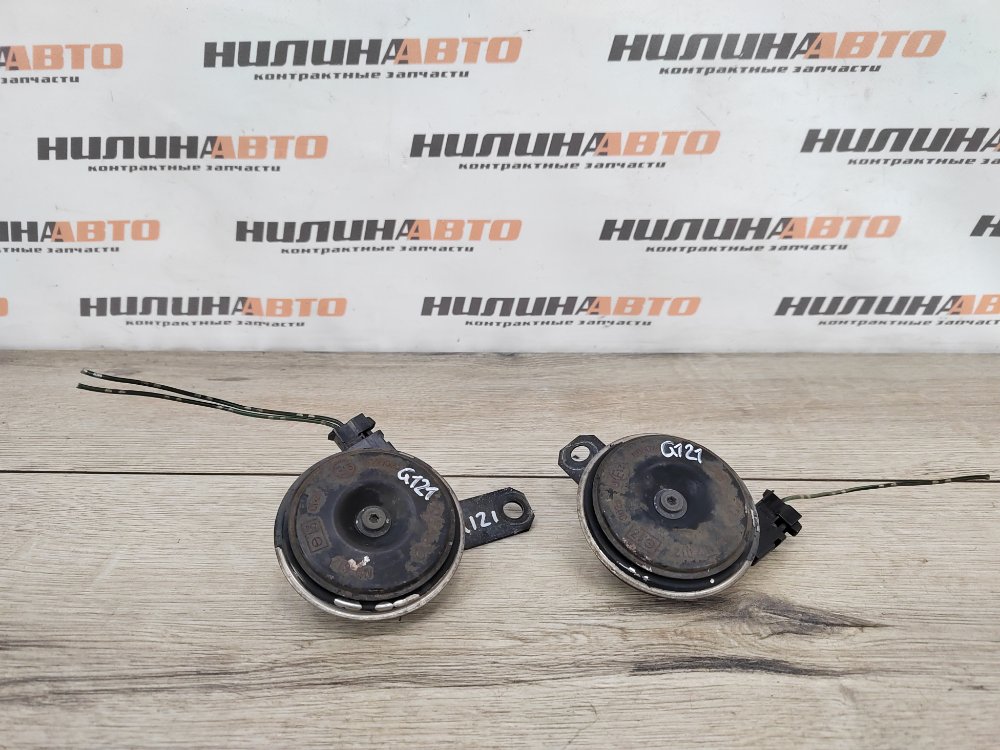 Звуковой сигнал, 1000 рублей, Москва