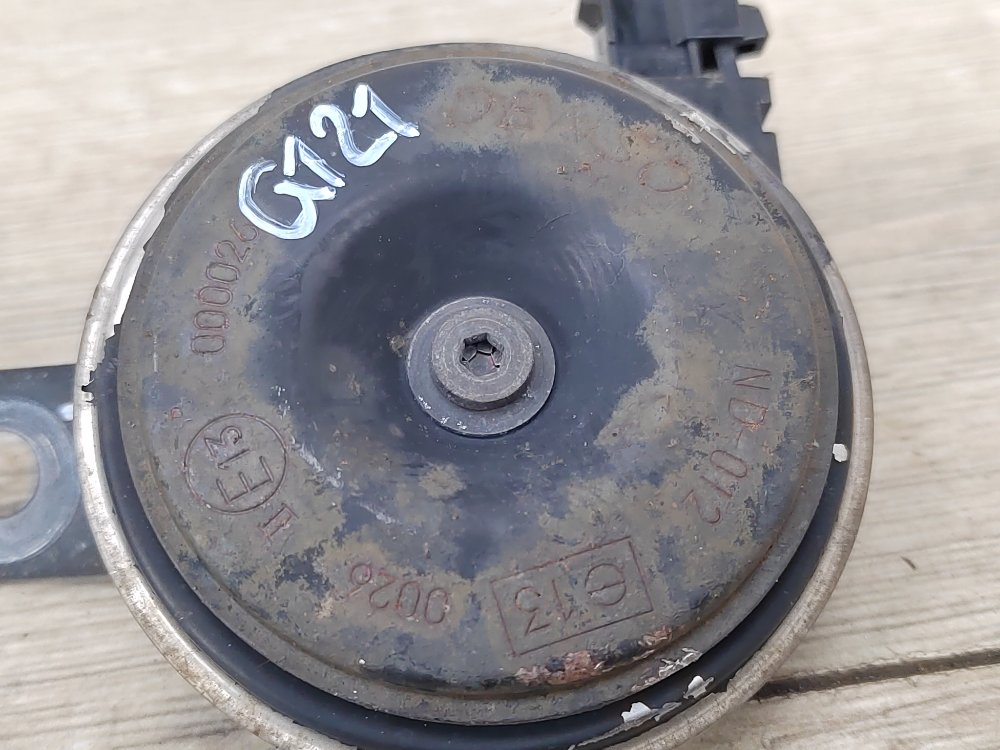 Звуковой сигнал, 1000 рублей, Москва